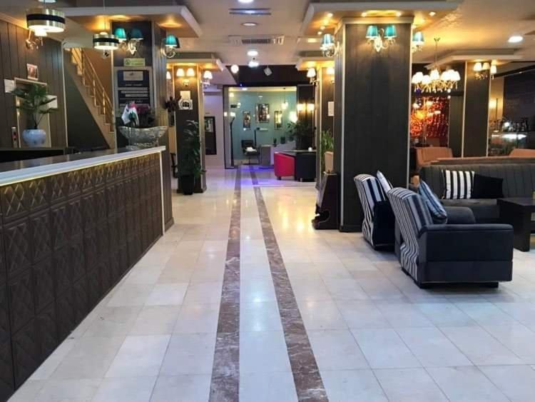Hotel Sinaia Palace Erbil Exterior photo