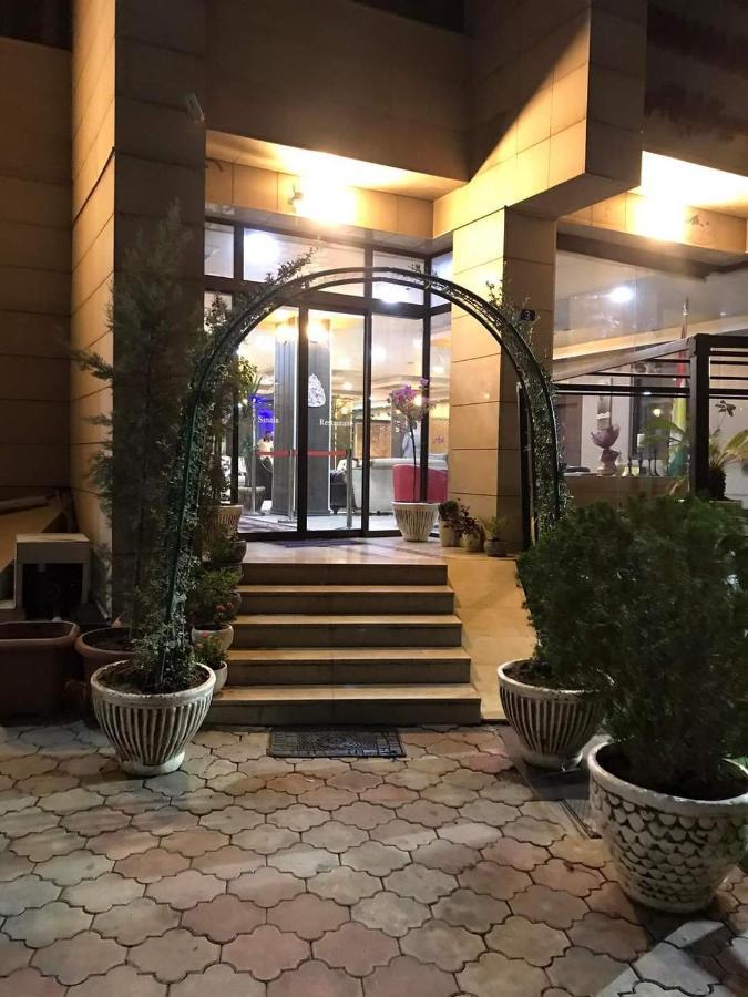 Hotel Sinaia Palace Erbil Exterior photo